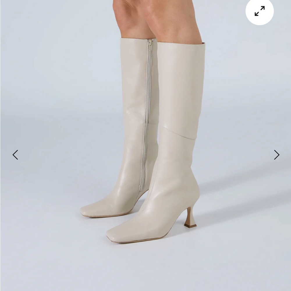 Tony Bianco Fantasy Boot, size 8